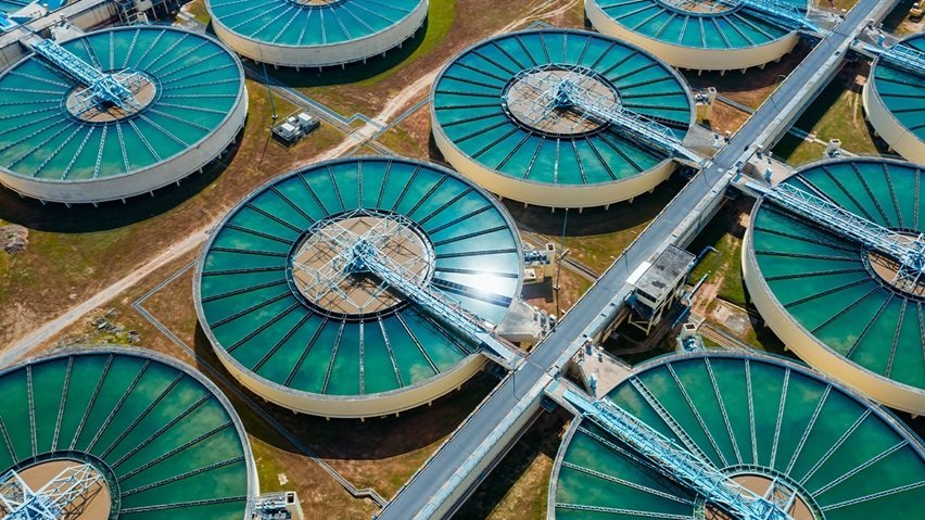 ABB IEC frontpage segment water wastewater - Switchgear - Water and Wastewater