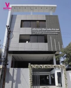imgi_20_e3-243×300.jpg